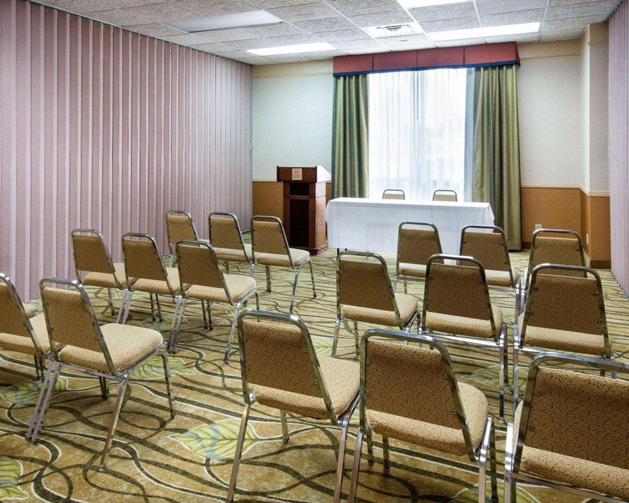 Comfort Suites Parkersburg South Mineral Wells Eksteriør billede