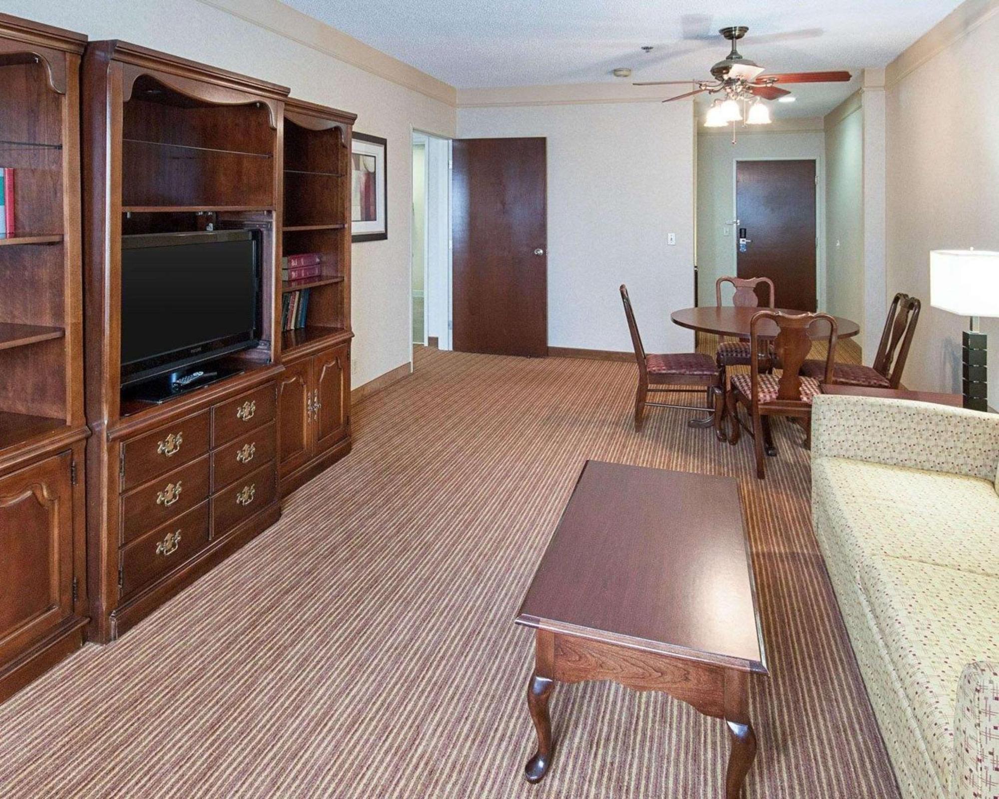 Comfort Suites Parkersburg South Mineral Wells Eksteriør billede