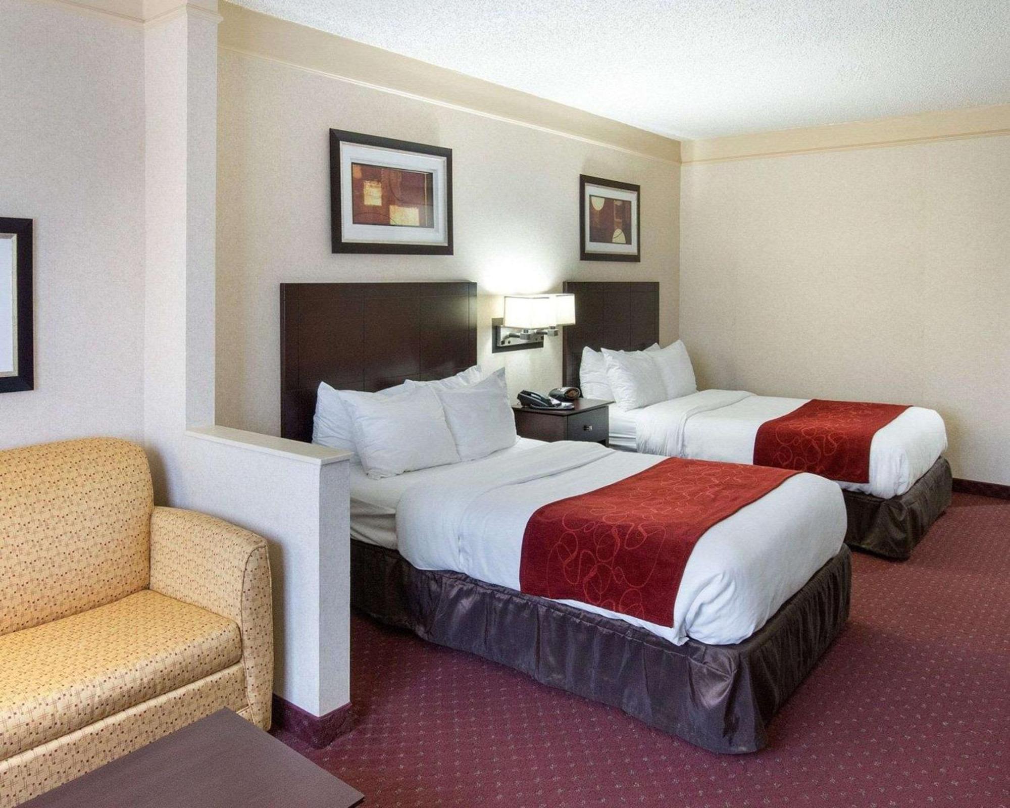 Comfort Suites Parkersburg South Mineral Wells Eksteriør billede