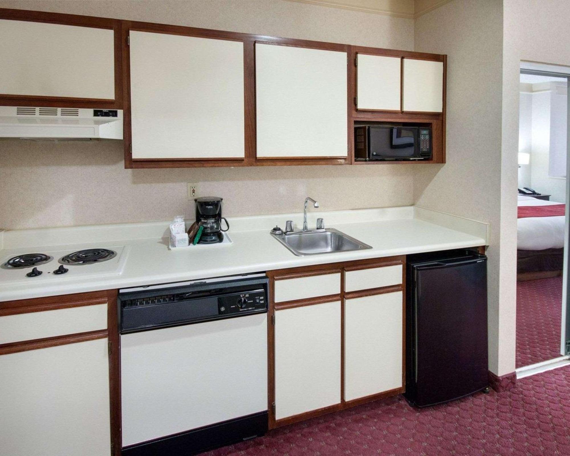 Comfort Suites Parkersburg South Mineral Wells Eksteriør billede
