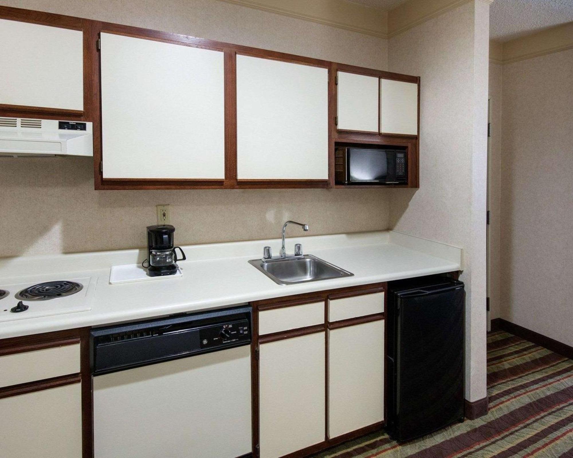Comfort Suites Parkersburg South Mineral Wells Eksteriør billede